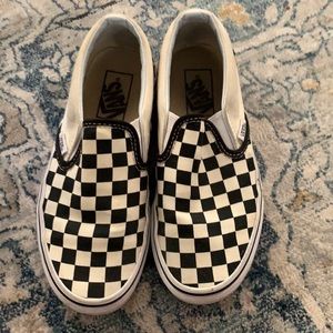 black checkered vans